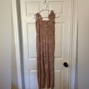 Pink Lily romper size medium